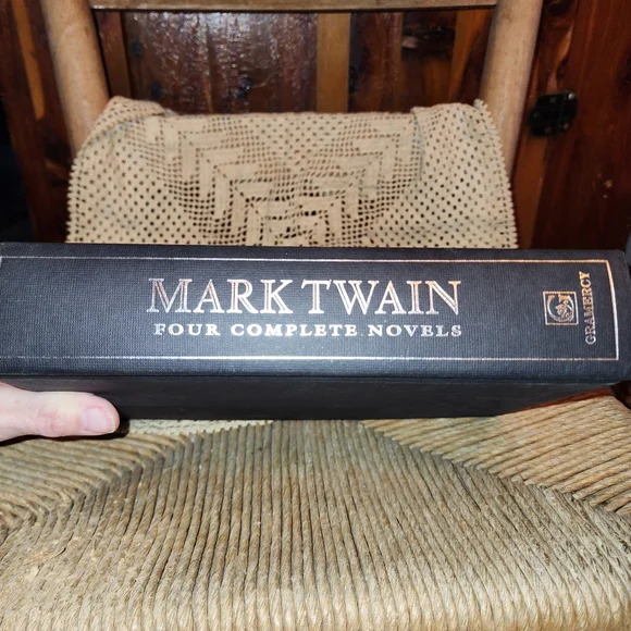 Mark Twain Four Complete Novels Hardcover Book - Picture 1 of 6